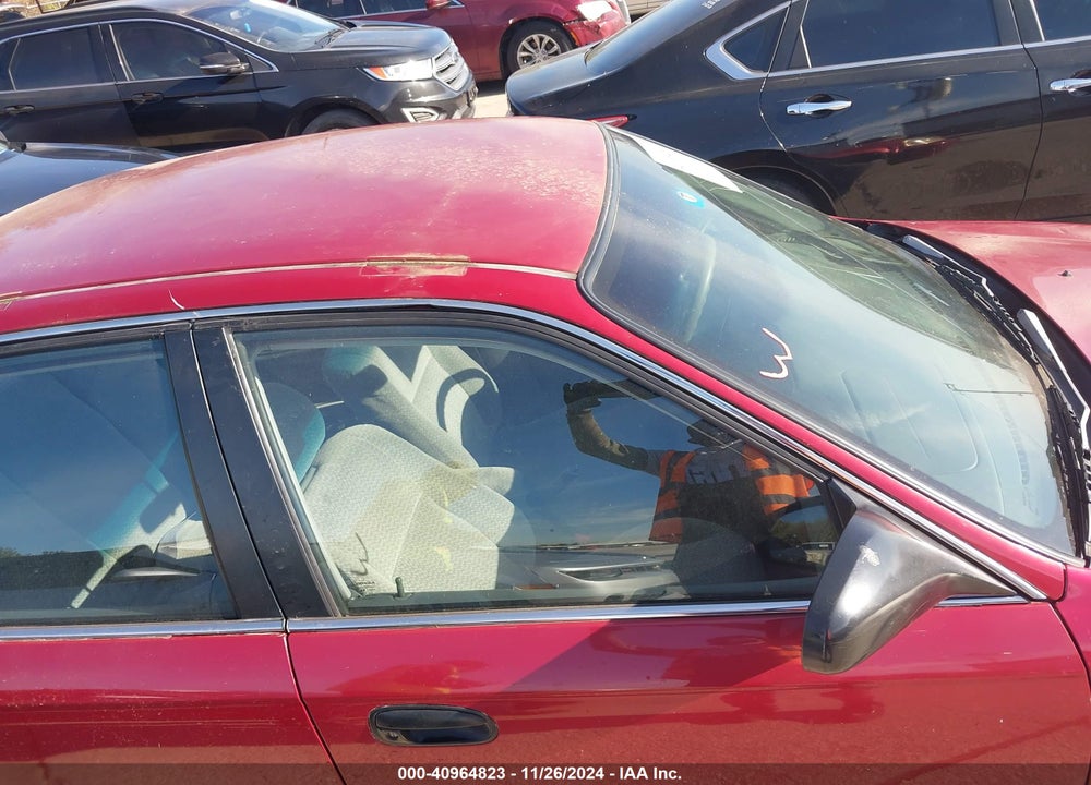 1999 HONDA CIVIC LX VIN: 1HGEJ6570XL060592