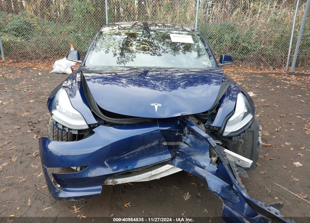 2018 TESLA MODEL 3 VIN: 5YJ3E1EA1JF102500