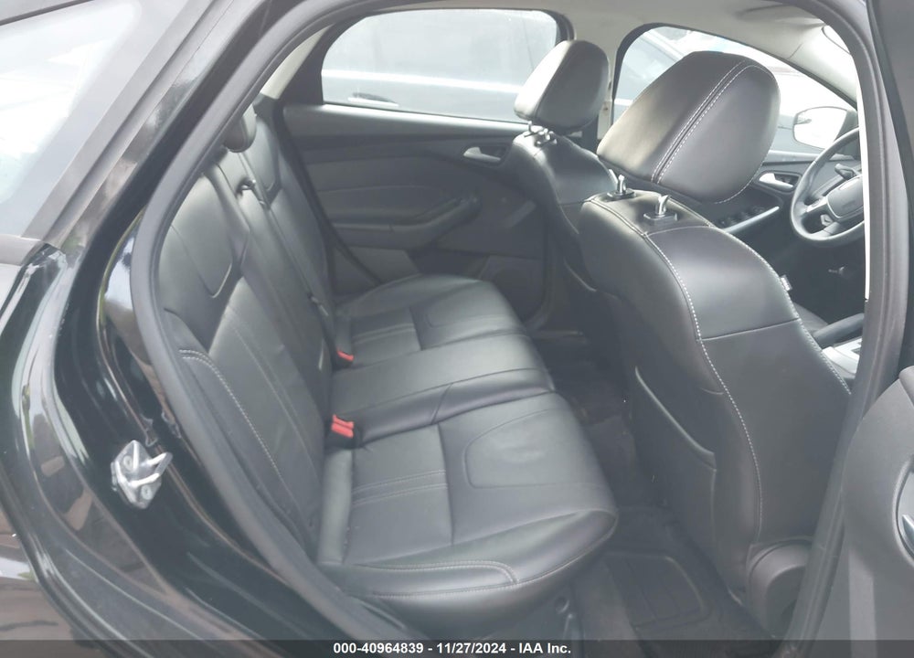 2014 FORD FOCUS SE VIN: 1FADP3F25EL371173