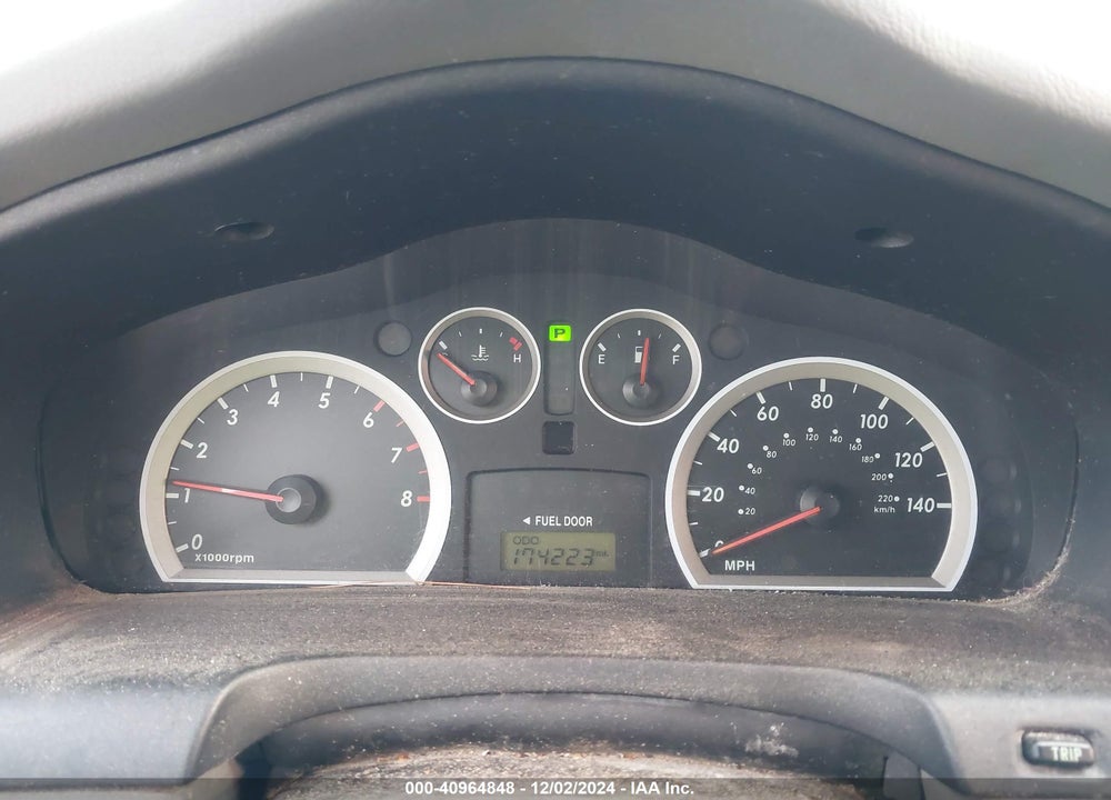 2005 HYUNDAI SANTA FE GLS/LX VIN: KM8SC13E35U880040