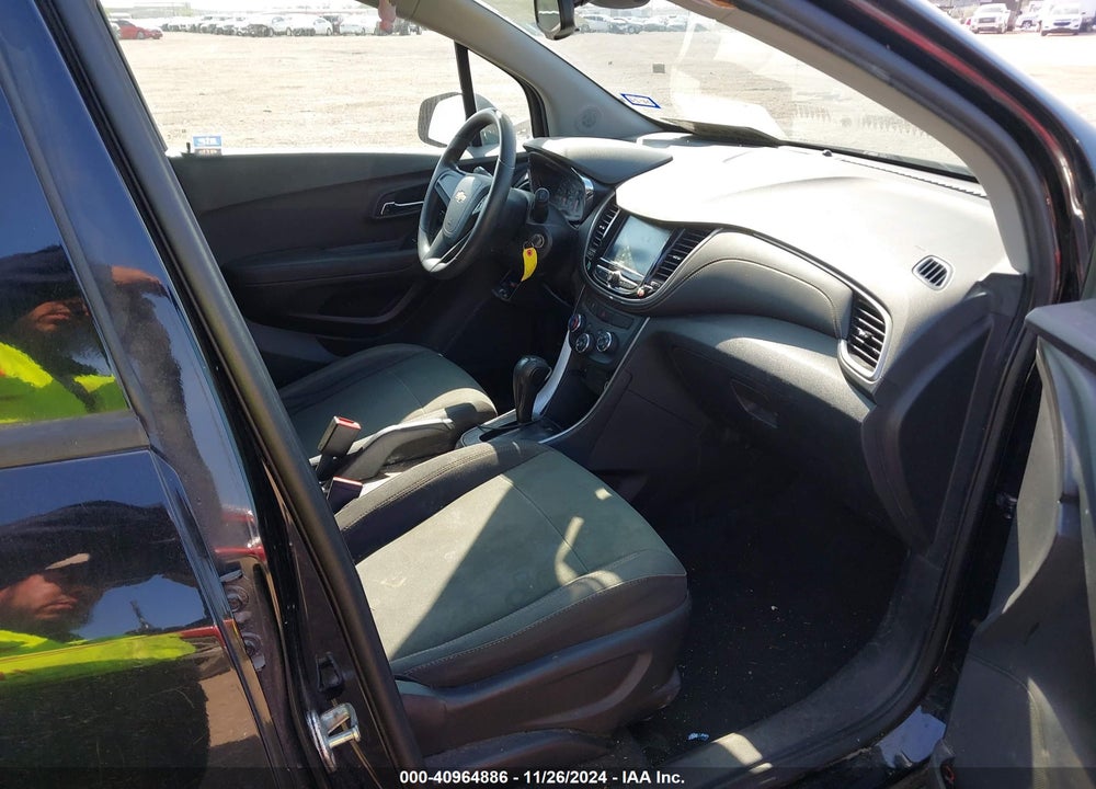 2017 CHEVROLET TRAX LS VIN: 3GNCJKSB2HL259499