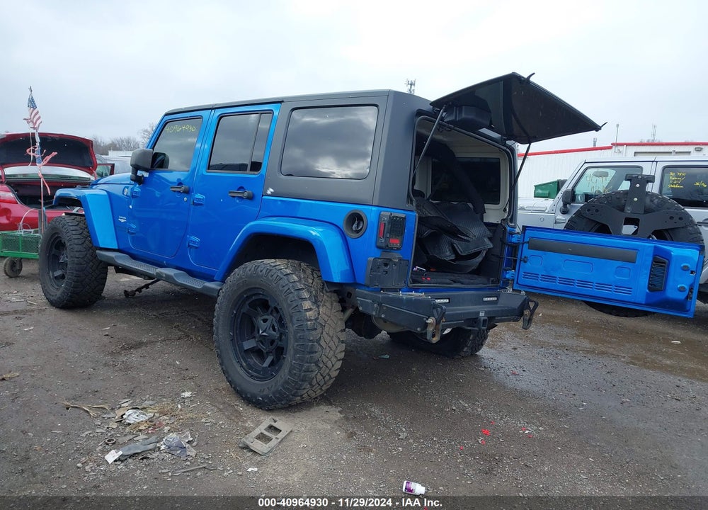 2015 JEEP WRANGLER UNLIMITED SAHARA VIN: 1C4BJWEG9FL516511