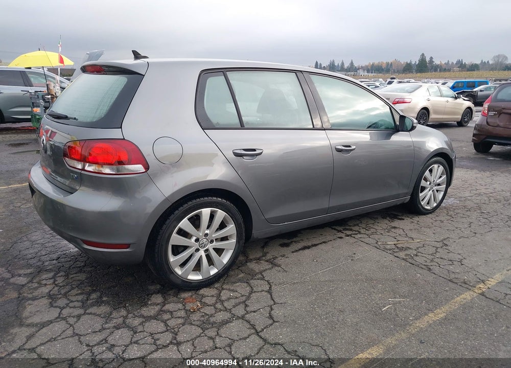 2013 VOLKSWAGEN GOLF VIN: WVWDM7AJ6DW059420