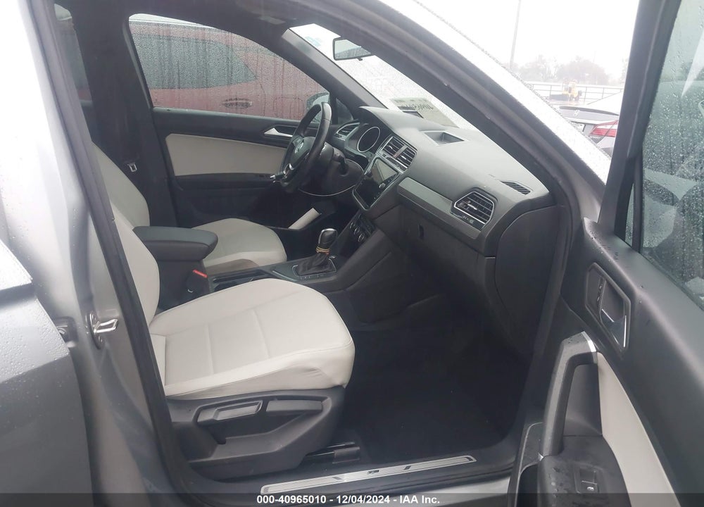 2020 VOLKSWAGEN TIGUAN 2.0T SE/2.0T SE R-LINE BLACK/2.0T SEL VIN: 3VV3B7AX3LM158279