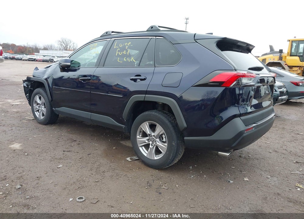 2022 TOYOTA RAV4 XLE VIN: 2T3W1RFV2NW221066