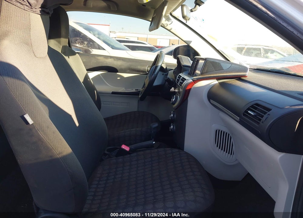 2012 SCION IQ VIN: JTNJJXB05CJ018687