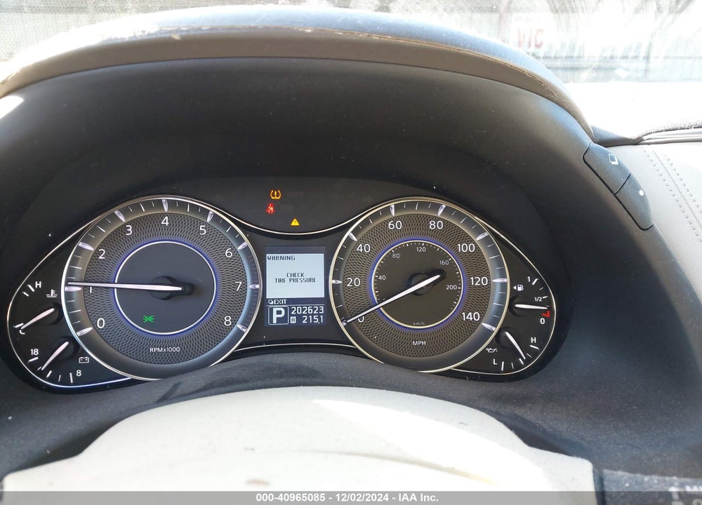 2011 INFINITI QX56 VIN: JN8AZ2NE1B9007360