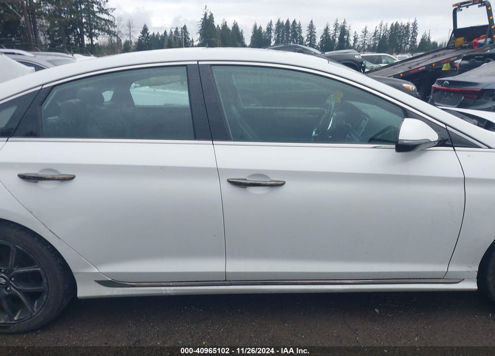 2018 HYUNDAI SONATA SPORT 2.0T VIN: 5NPE34AB6JH660634