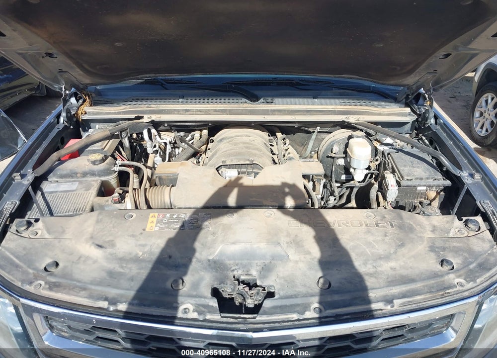 2019 CHEVROLET SUBURBAN LT VIN: 1GNSCHKCXKR124367