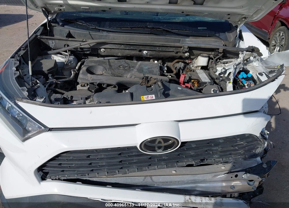 2019 TOYOTA RAV4 XLE VIN: 2T3P1RFV1KC052496