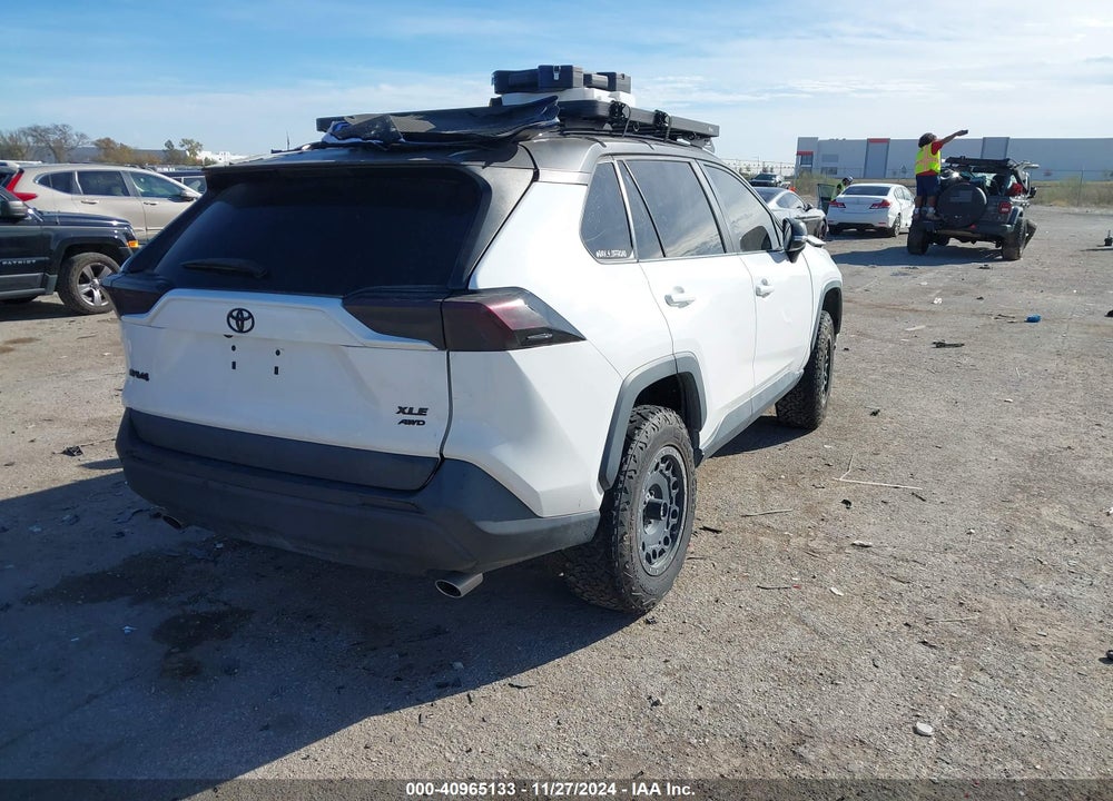 2019 TOYOTA RAV4 XLE VIN: 2T3P1RFV1KC052496