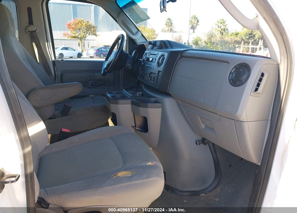 2010 FORD E-350 SUPER DUTY XL/XLT VIN: 1FBNE3BL1ADA12382