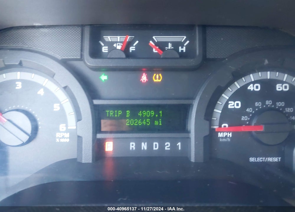 2010 FORD E-350 SUPER DUTY XL/XLT VIN: 1FBNE3BL1ADA12382