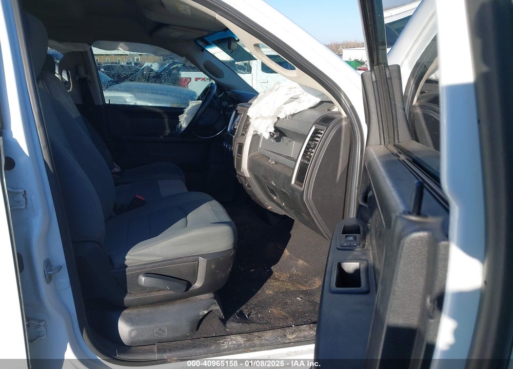2014 RAM 1500 VIN: 1C6RR7FT1ES192961
