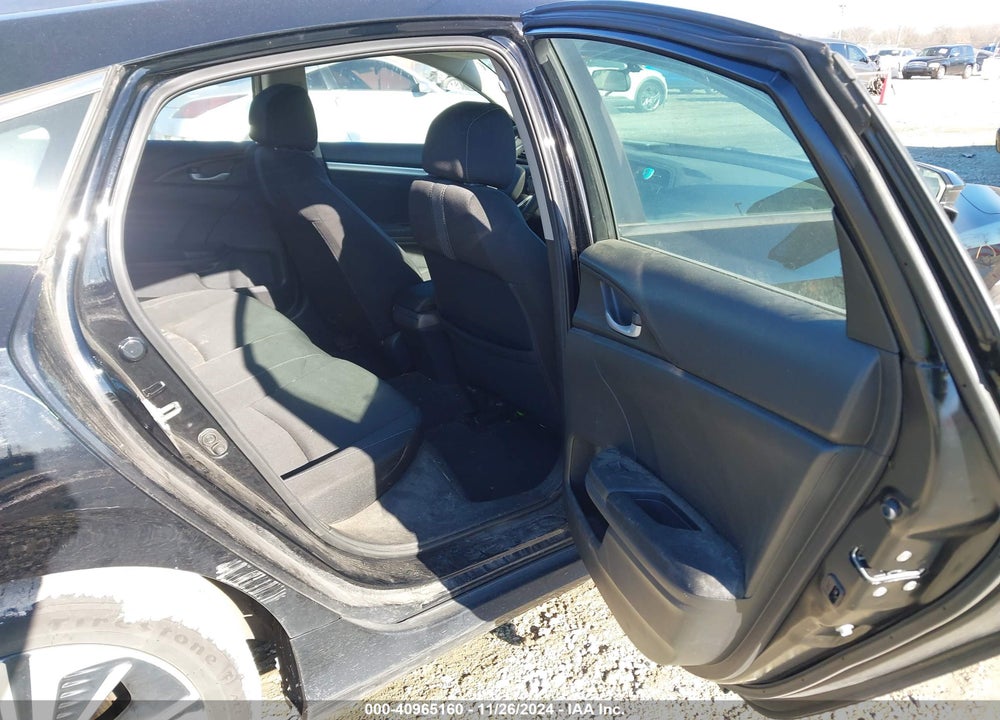 2016 HONDA CIVIC VIN: 19XFC1F33GE032869