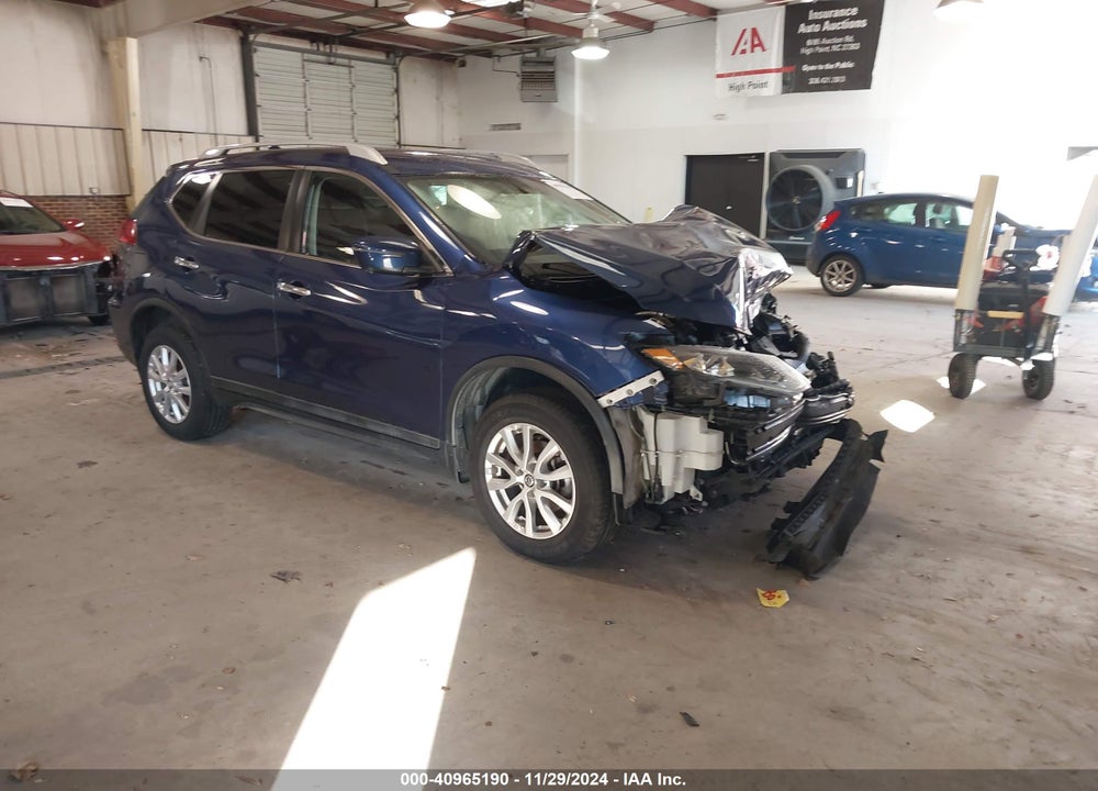 2018 NISSAN ROGUE SV VIN: 5N1AT2MV1JC845075
