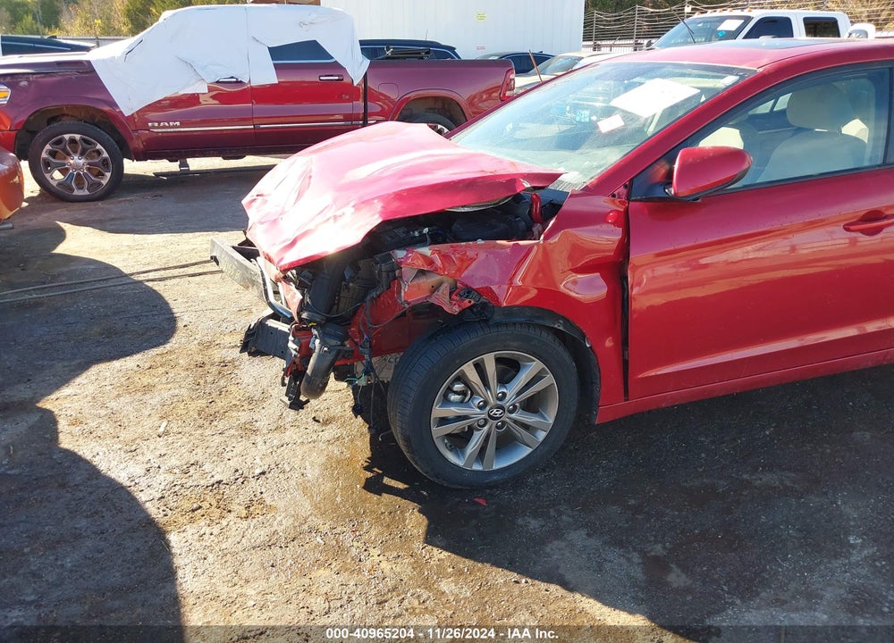 2018 HYUNDAI ELANTRA VIN: 5NPD84LF0JH389969