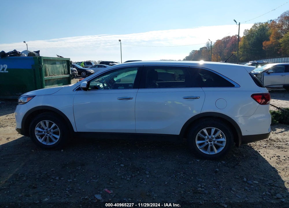 2019 KIA SORENTO VIN: 5XYPG4A37KG548813