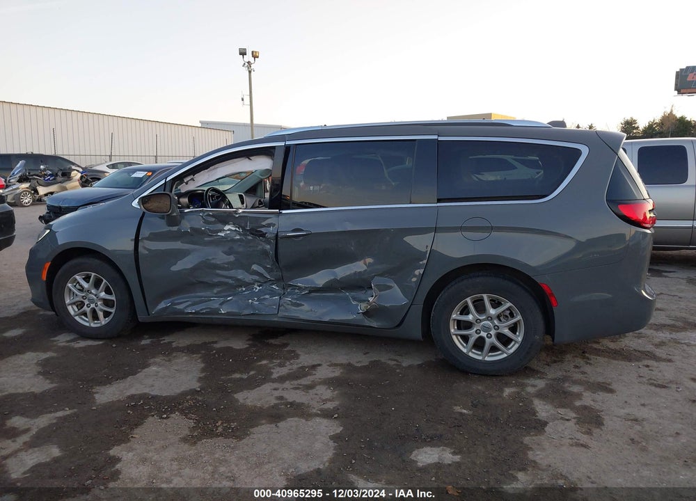 2021 CHRYSLER PACIFICA TOURING L VIN: 2C4RC1BG8MR585176