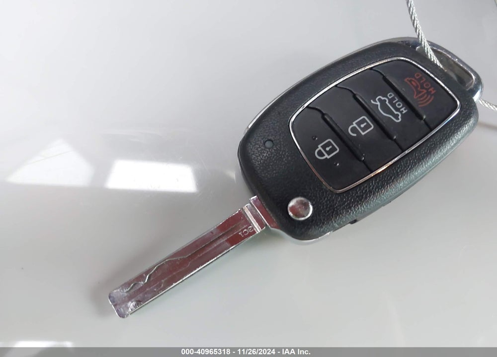 2019 HYUNDAI SONATA VIN: 5NPE24AF5KH751272