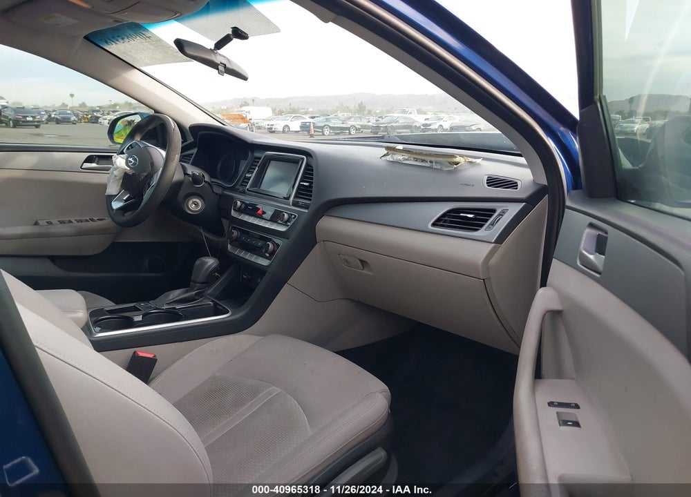 2019 HYUNDAI SONATA VIN: 5NPE24AF5KH751272