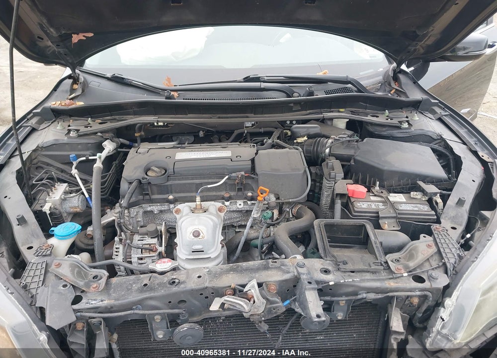 2015 HONDA ACCORD EX VIN: 1HGCR2F70FA239121