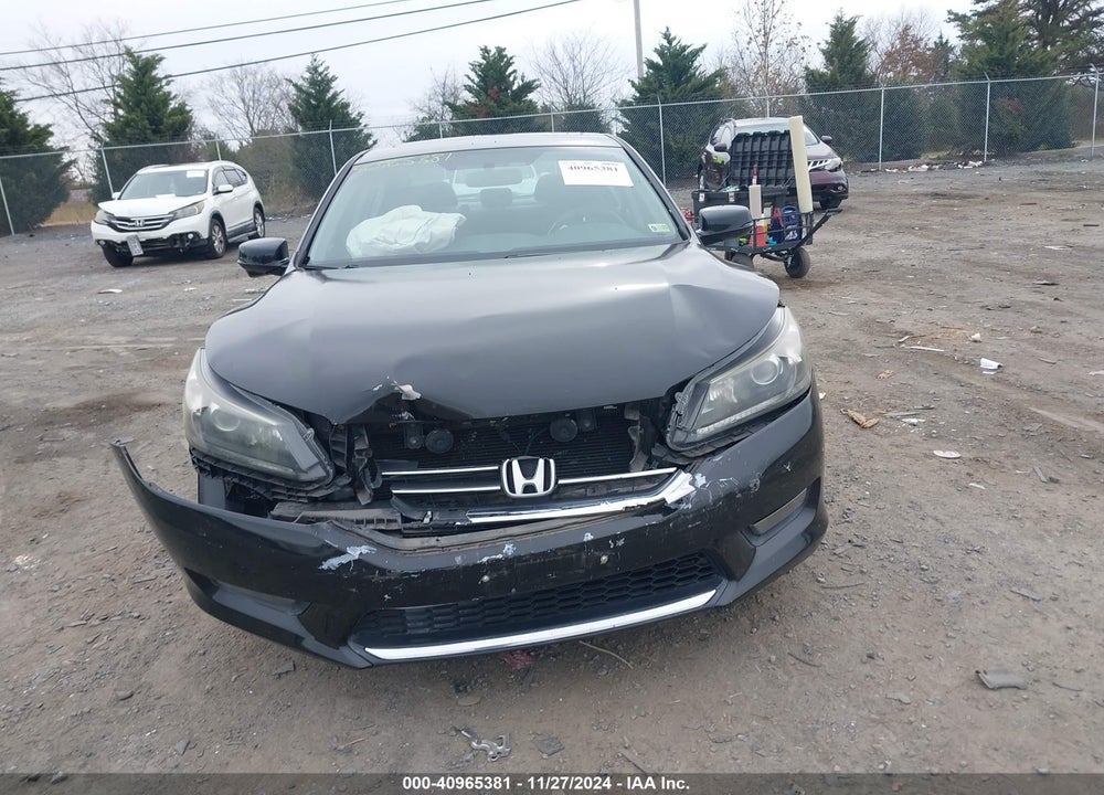 2015 HONDA ACCORD EX VIN: 1HGCR2F70FA239121