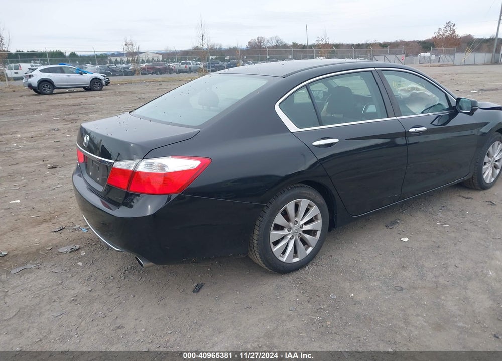 2015 HONDA ACCORD EX VIN: 1HGCR2F70FA239121