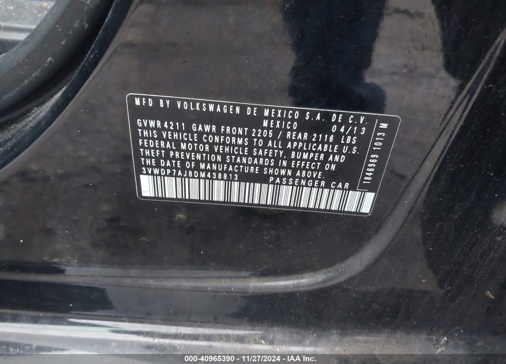 2013 VOLKSWAGEN JETTA 2.5L SE VIN: 3VWDP7AJ8DM438813