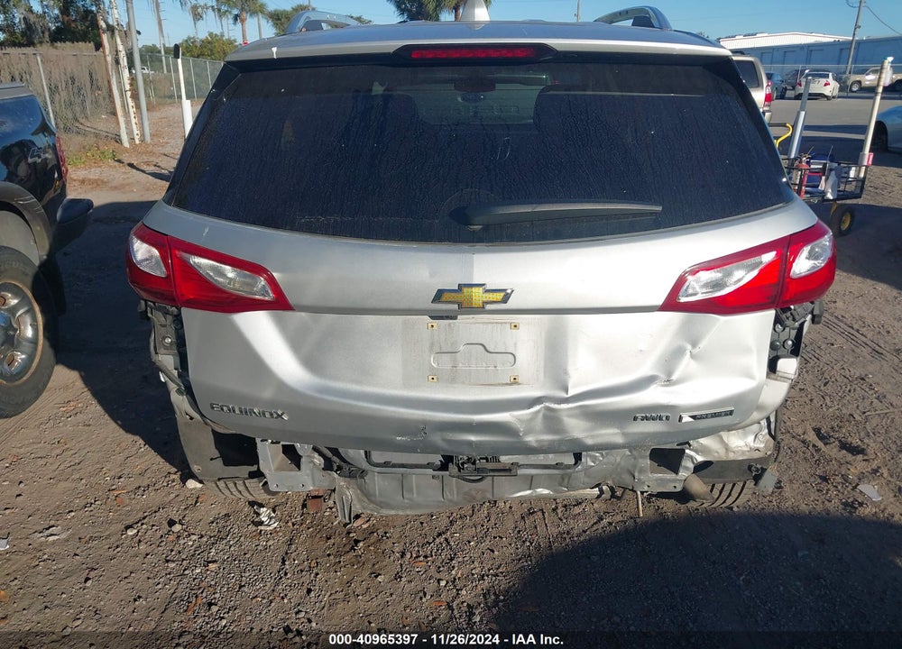 2018 CHEVROLET EQUINOX PREMIER VIN: 2GNAXVEV8J6188302
