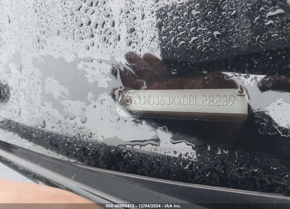 2013 LINCOLN MKX VIN: 2LMDJ6JKXDBL28239