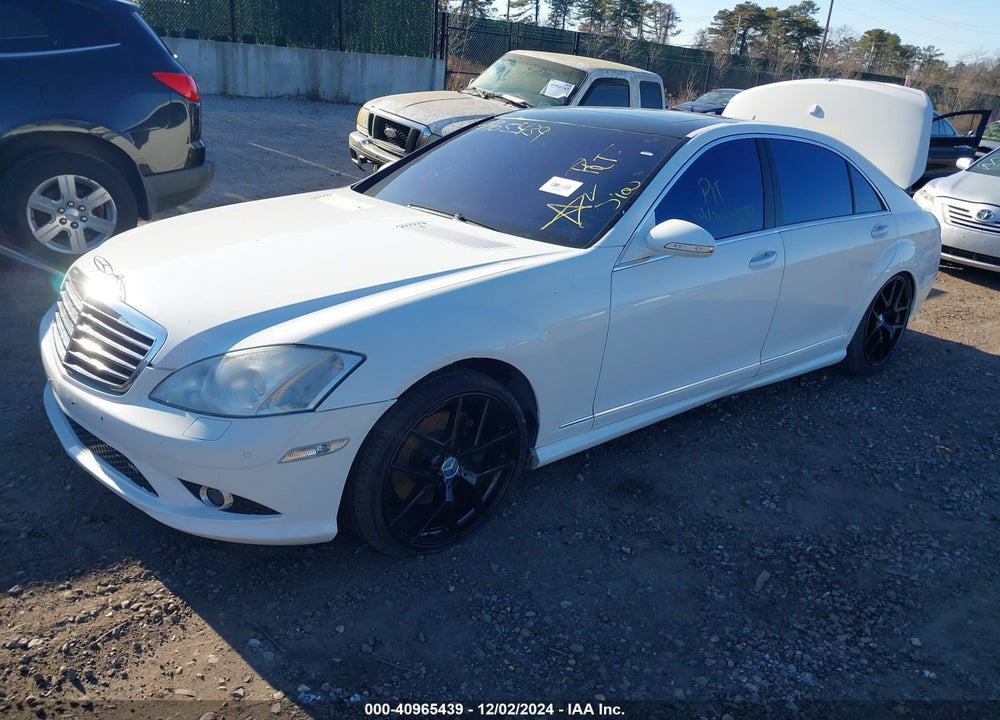2007 MERCEDES-BENZ S 550 VIN: WDDNG71X37A071094