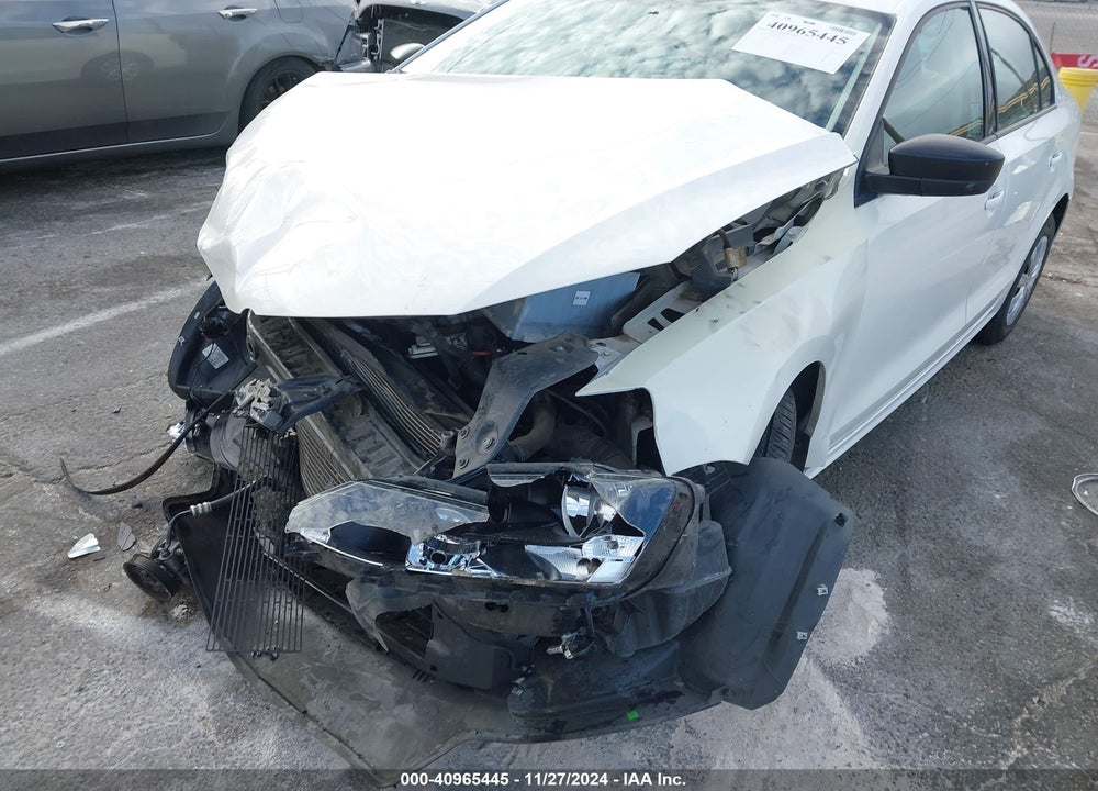 2013 VOLKSWAGEN JETTA VIN: 3VW2K7AJ8DM293245