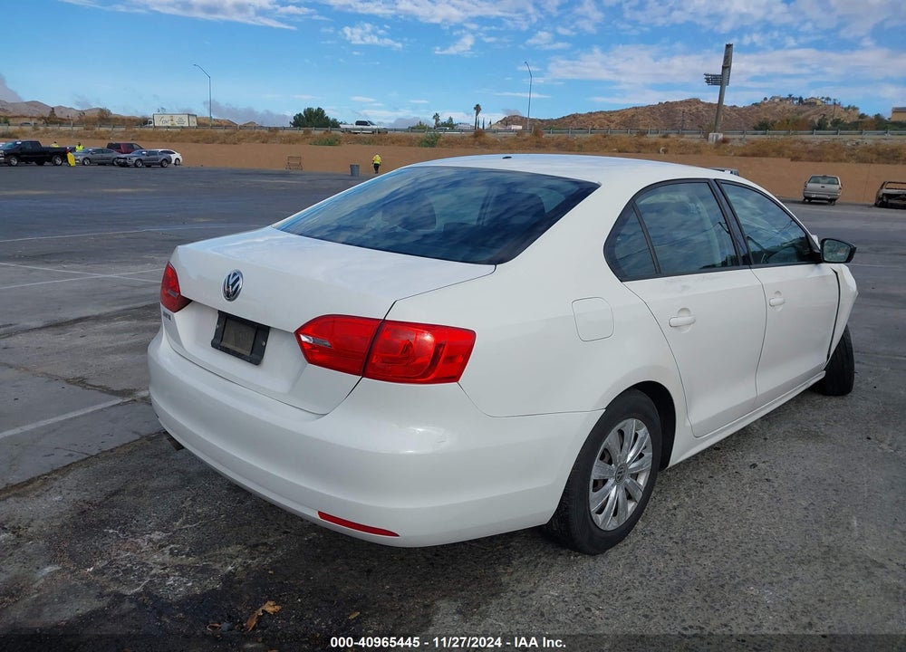 2013 VOLKSWAGEN JETTA VIN: 3VW2K7AJ8DM293245