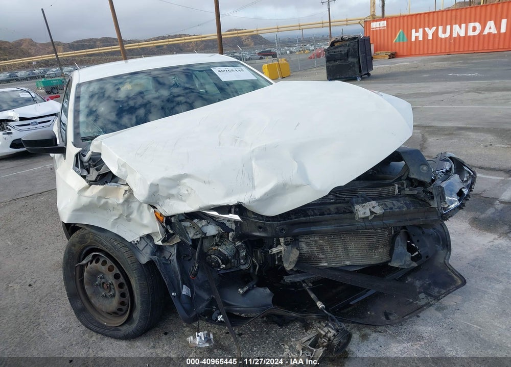 2013 VOLKSWAGEN JETTA VIN: 3VW2K7AJ8DM293245
