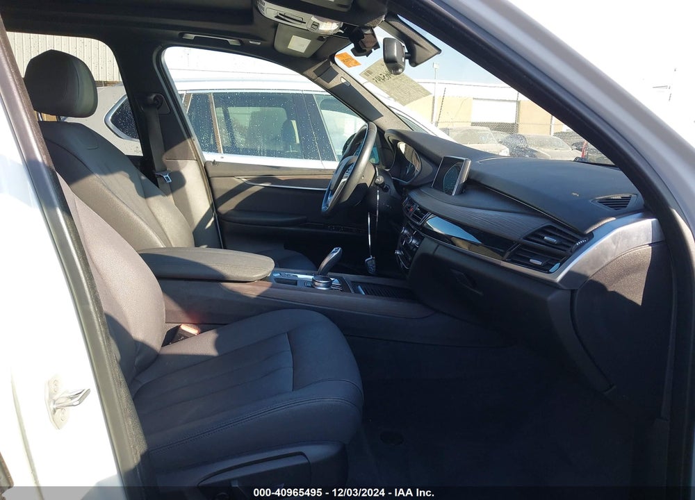 2017 BMW X5 SDRIVE35I VIN: 5UXKR2C39H0X05633