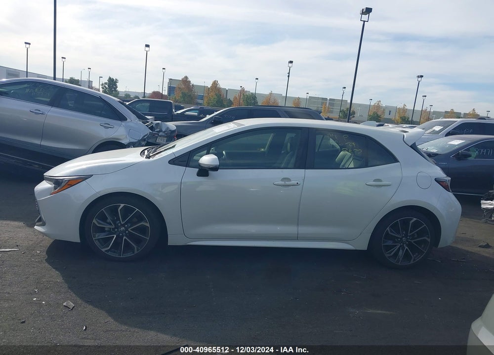 2019 TOYOTA COROLLA XSE VIN: JTNK4RBE0K3036357