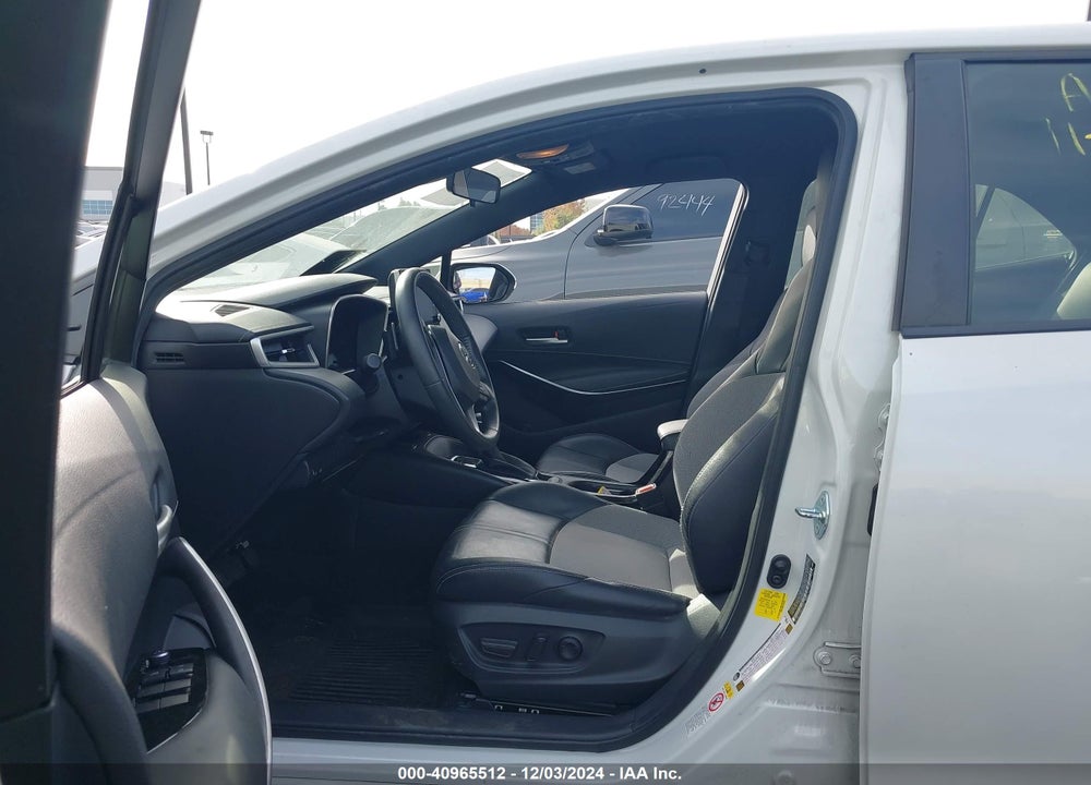 2019 TOYOTA COROLLA XSE VIN: JTNK4RBE0K3036357