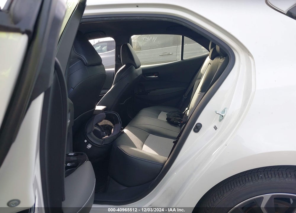 2019 TOYOTA COROLLA XSE VIN: JTNK4RBE0K3036357