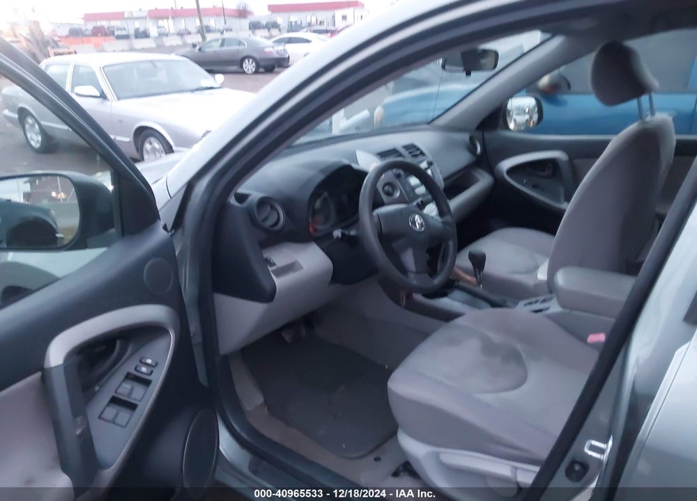 2007 TOYOTA RAV4 VIN: JTMZD33V175062881