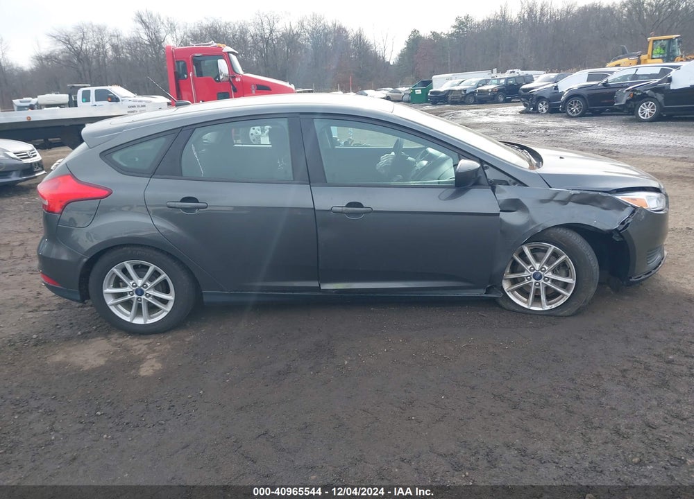 2018 FORD FOCUS SE VIN: 1FADP3K20JL283938