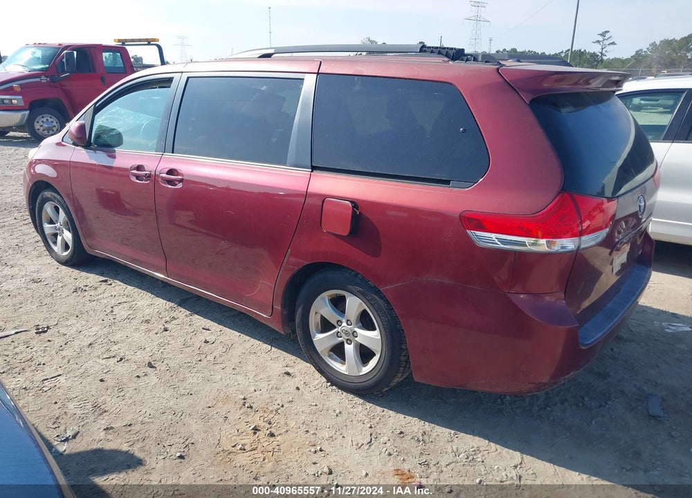2011 TOYOTA SIENNA LE V6 VIN: 5TDKK3DC3BS113496