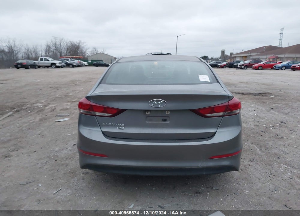 2018 HYUNDAI ELANTRA VIN: 5NPD74LF2JH264913