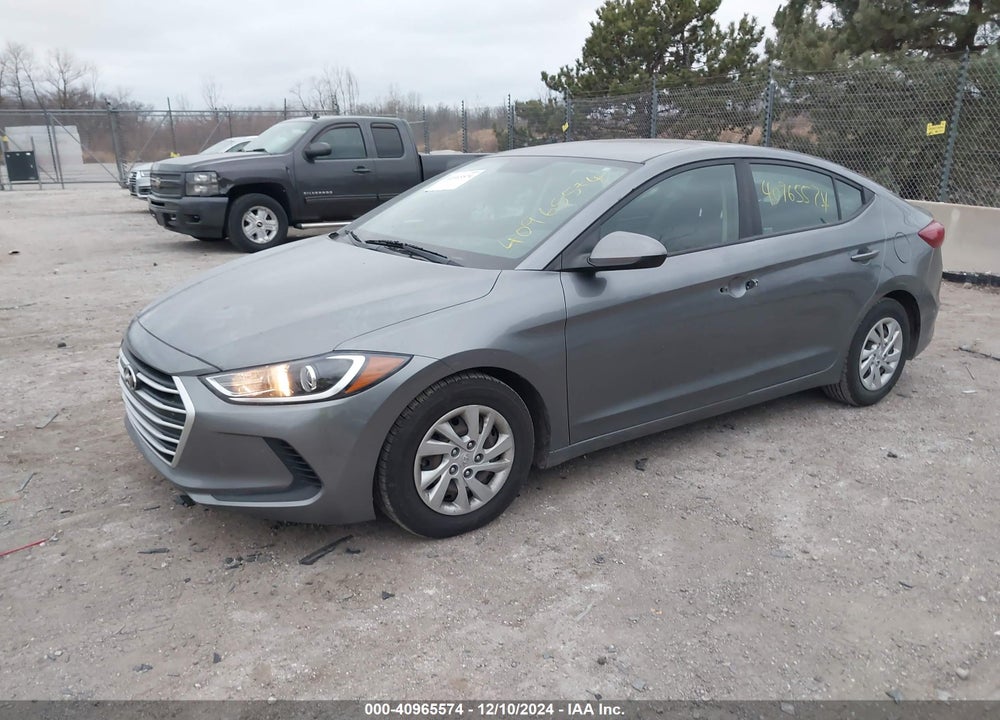 2018 HYUNDAI ELANTRA VIN: 5NPD74LF2JH264913