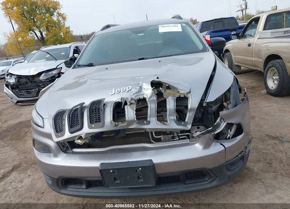 2017 JEEP CHEROKEE SPORT FWD VIN: 1C4PJLAS6HW663336