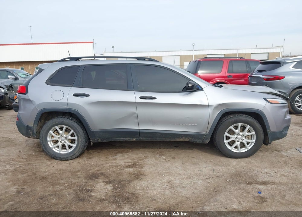 2017 JEEP CHEROKEE SPORT FWD VIN: 1C4PJLAS6HW663336