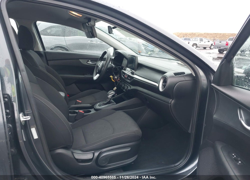 2021 KIA FORTE LXS VIN: 3KPF24AD9ME311646