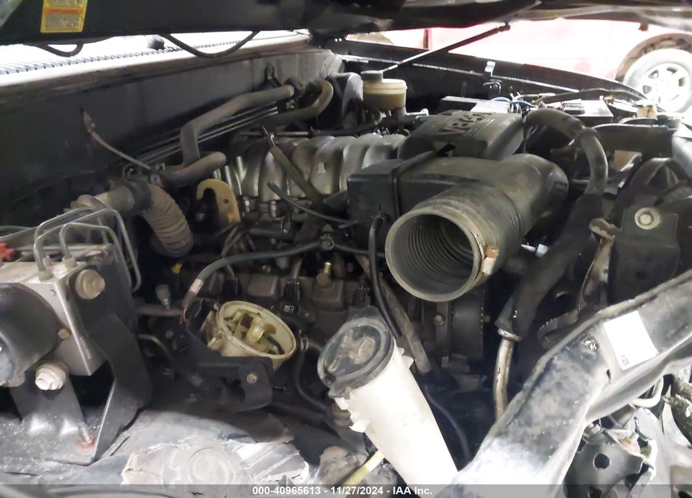 2003 TOYOTA TUNDRA SR5 V8 VIN: 5TBBT44113S406454