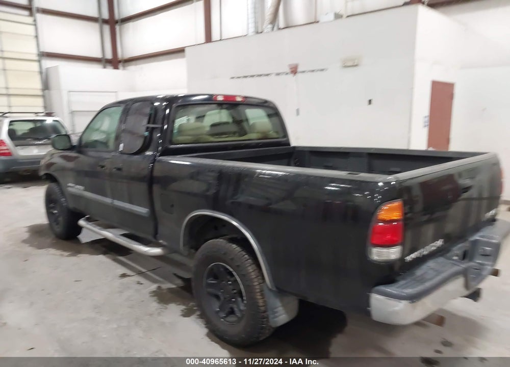 2003 TOYOTA TUNDRA SR5 V8 VIN: 5TBBT44113S406454