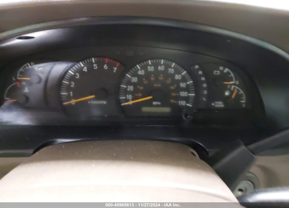 2003 TOYOTA TUNDRA SR5 V8 VIN: 5TBBT44113S406454